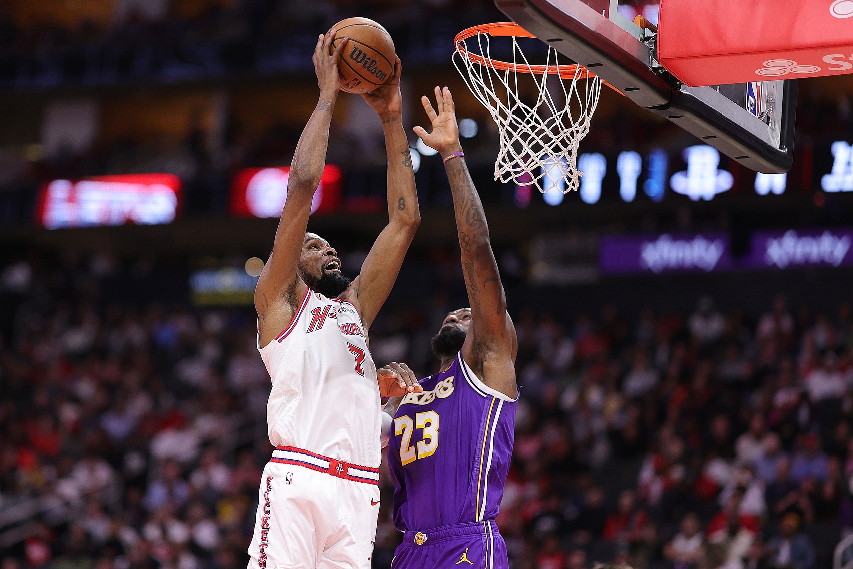 香波特直言湖人系列赛毫无胜算 胶着时刻詹姆斯或成唯一变数