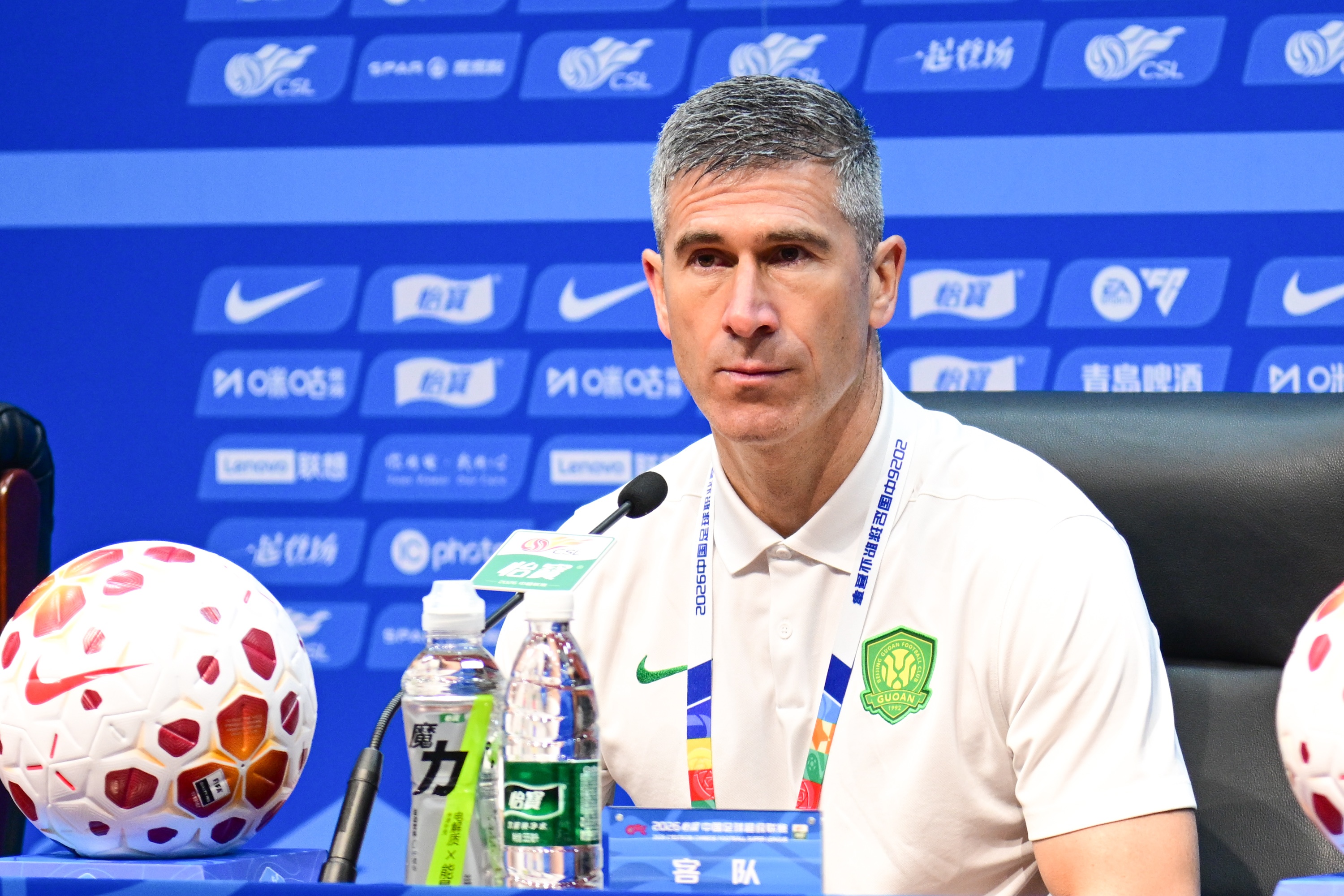 蒙哥马利推行英超作息 国安上午训练成常态