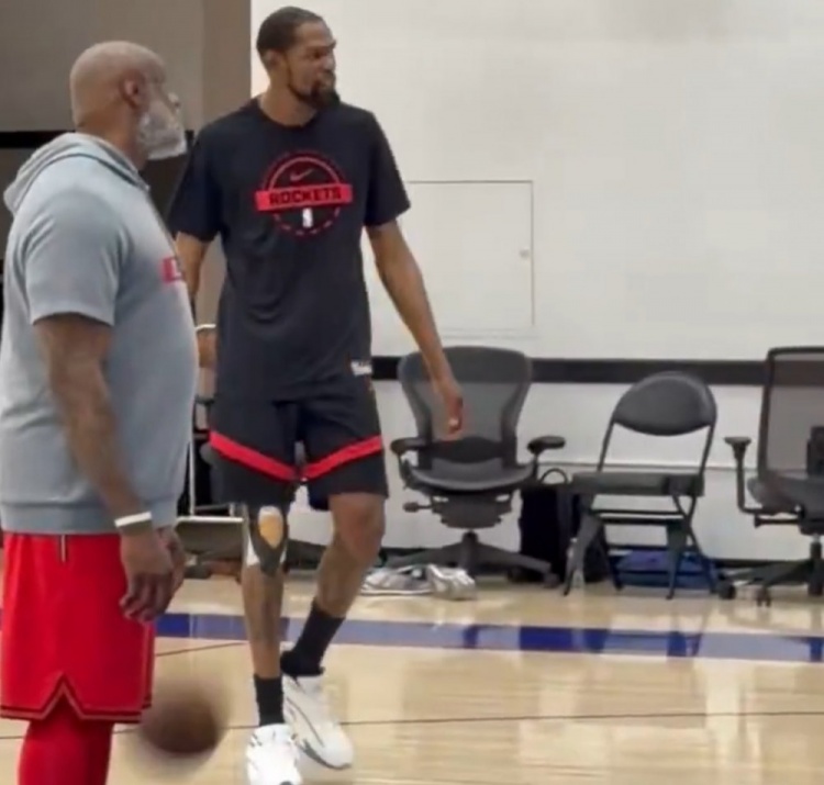 乌度卡确认杜兰特参加半数训练 G2出战状态赛前决定