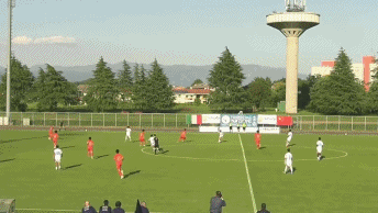 U15国足2-0意大利 多轨制青训的沙明梅开二度