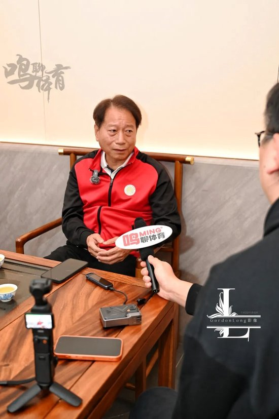 周穗安:7名本土少帅需按“阿隆索模式”培养 赛会制致“踢球不读书” 周穗安:7名本土少帅需按“阿隆索模式”培养 赛会制致“踢球不读书”