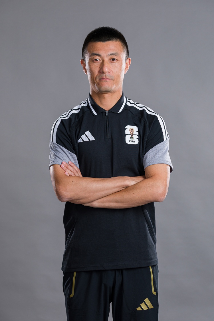 傅明世界杯首秀:担任澳大利亚vs土耳其SVAR